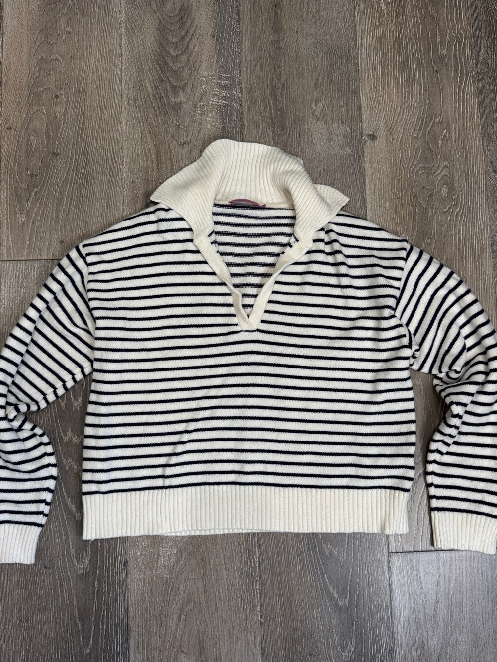 Edikted Black & White Striped Turtleneck Pullover CB0845